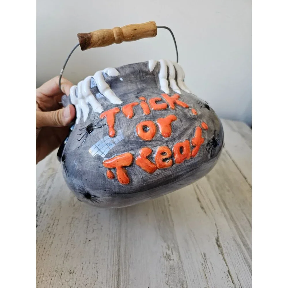 unbranded ceramic trick